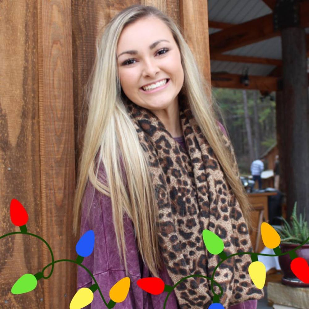 Meet your Posher, Olivia
